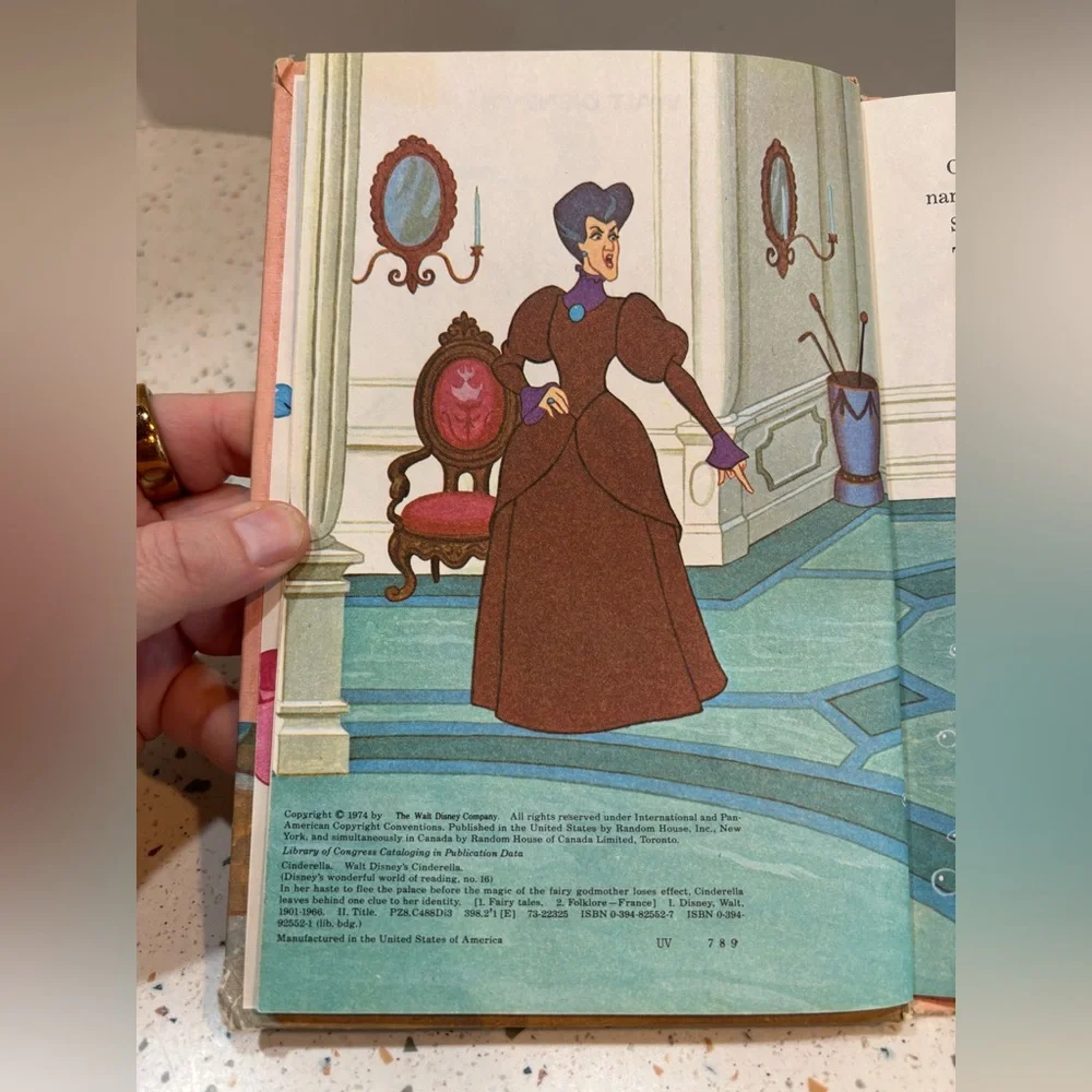 Walt Disney’s Cinderella 1974 Book Club Edition – Wonderful World‎ of Reading
